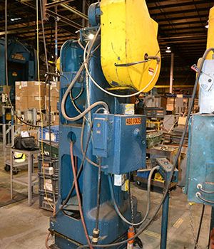 40 Ton,Rousselle#40H, adjustable bed horn press, 12" x 26 bed, 6 stroke, 45 SPM