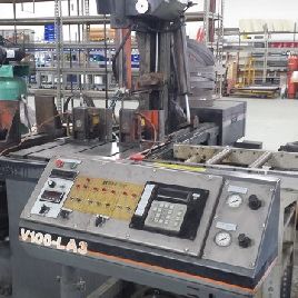 18" x 20-3/4Hem#V100-LA3, 1-1/4 blade width, 186 length, 20 blade height, auto tilt