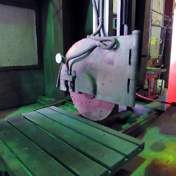 18"Savage#WJS-20, wet type abrasive cut-off saw, 18 blade diameter, 1600 RPM spindle speed, 30 HP, 36 x 24 table, #18884