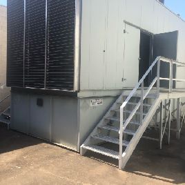 1500 KWCaterpillar # 3512B, diesel, 277/480 V., triphasé, 978 h, SAE, 2004, n ° 16671