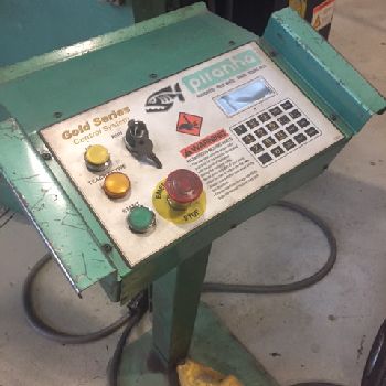 175 Ton,Piranha, sgl cylinder hyd brake,14’ OA,Hurco AB 6 control,Hurco X-Axis CNC BG,’02