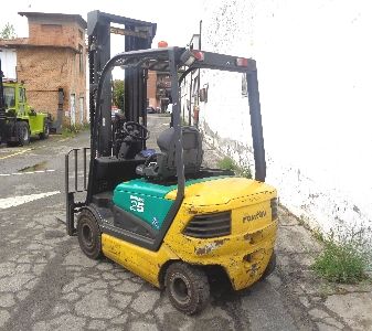 KOMATSU FB 25 H-3R (batteria 2014)