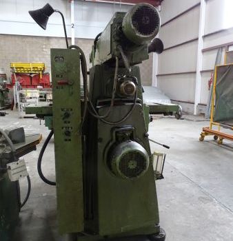 17 - Milling machine - Universal STANKOIMPORT 6T83W.1 -