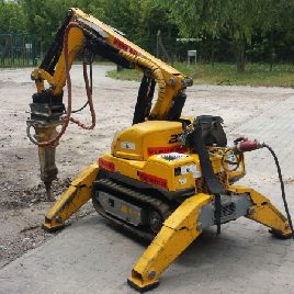 Brokk B100