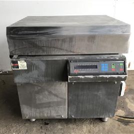 Inauen Maschinen AG VC999 Vacuum skin packaging machine
