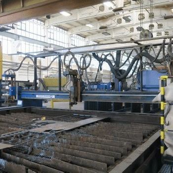 Flame cutting / plasma cutting machine