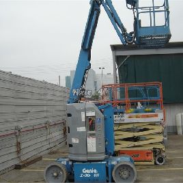 2004 GENIE Z30 / 20N