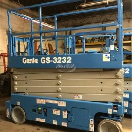 2014 GENIE GS3232