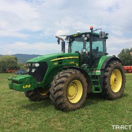 John Deere 7930