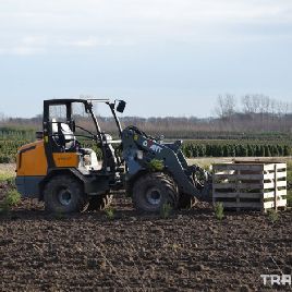 GIGANTE modelo de cargador de V4502T