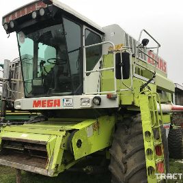 Claas DOMINATOR MEGA 218