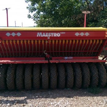Planter Junkkari Mastro 4000