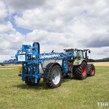 Self-propelled sprayer AGRIO Model Alka 2500 l - 21 m.