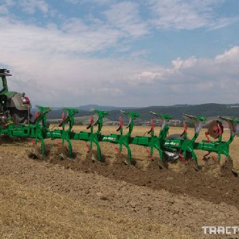 9 Regent Hull Plow, model T200, Taurus series