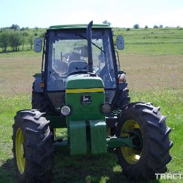 John Deere 2850