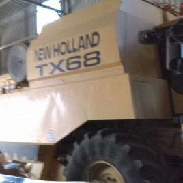 New Holland TX68