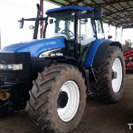 New Holland TM175