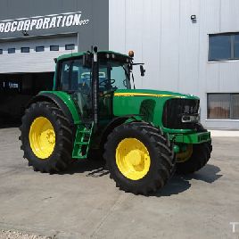 John Deere 6820