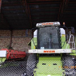 Claas Mega 218 - Vista