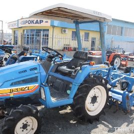 Iseki Landleader 165 4x4 con el cortador de sombra