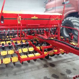 Vaderstad Rapid 400C / Super XL seed drill