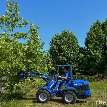 MULTIONE 10 SERIES telescopic loaders