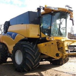 New Holland CR9080