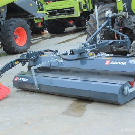 Saphir cleaning machine available, MODEL FKM 231