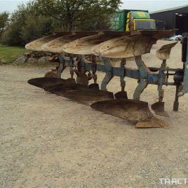 Overum reversible plow