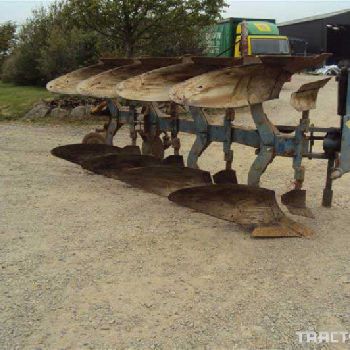 Overum reversible plow