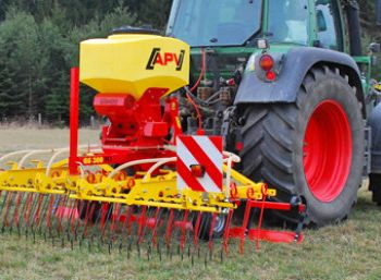 APV GS 300 pasture barrow