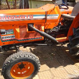 another Hinomoto tractor