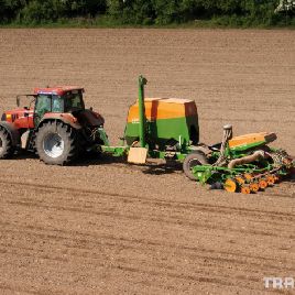 Amazone EDX-6000 TC sowing machine