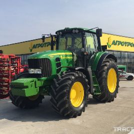 John Deere 7430