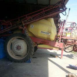 HARDI Commander 18/2400 GPS Section Control