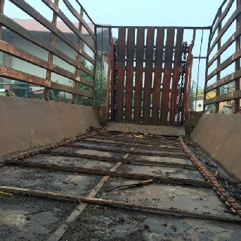 CARRIAGE AUTOCARICANTE IRONS