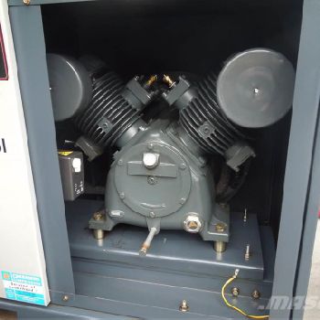 Creemers SPRĘŻARKA TŁOKOWA 7KW OBUDOWA AKUSTYCZNA