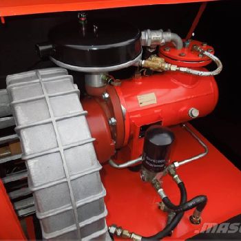 INNE SPRĘŻARKA ŚRUBOWA BERKO 11KW 13BAR!!