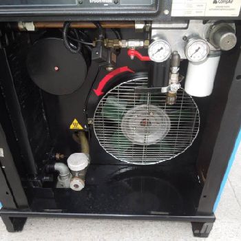 SPRĘŻARKA ŚRUBOWA KOMPRESOR COMPAIR 8KW 1,00 M3