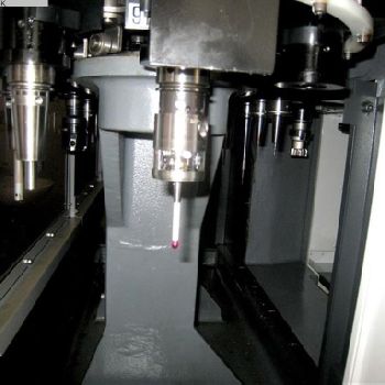 Machining Center - Universal MORI-SEIKI NMV 3000 DCG