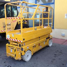 scissor elettrico usato Compact 8, 2007