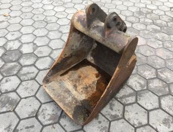 Depth spoon, 650 mm, 225 l, without teeth directly bolted