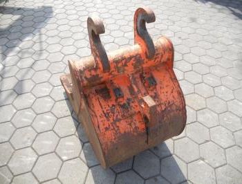 Depth 700 mm, approx. 350 ltr suitable for T 11.20 with teeth and cutting edge