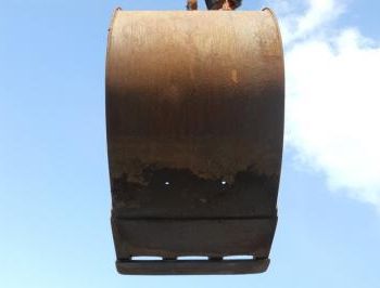 Depth 700 mm, approx. 350 ltr suitable for T 11.20 with teeth and cutting edge