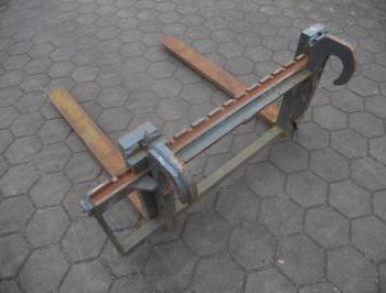 Pallet forks 1200 mm pas. NH telescopic loaders