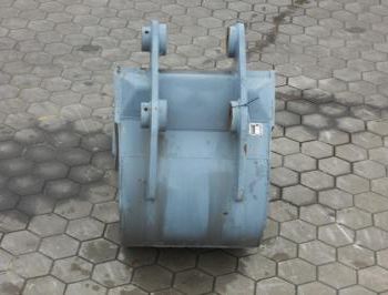 Deepthlift 850 mm wide, 680 l capacity, with teeth