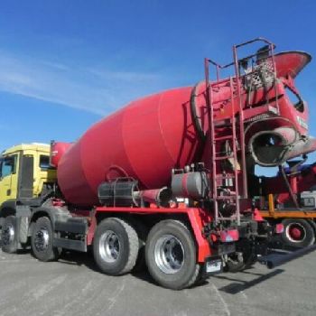 MAN TG-A 32.350 8x4 BB concrete mixer Stetter 9m³