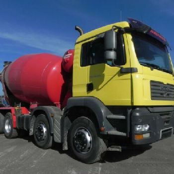 MAN TG-A 32.350 8x4 BB concrete mixer Stetter 9m³