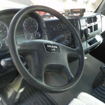 MAN TG-A 32.350 8x4 BB concrete mixer Stetter 9m³