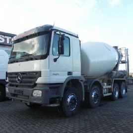 Mercedes-Benz Actros 3236 B 8x4 concrete mixer Stetter 9m³